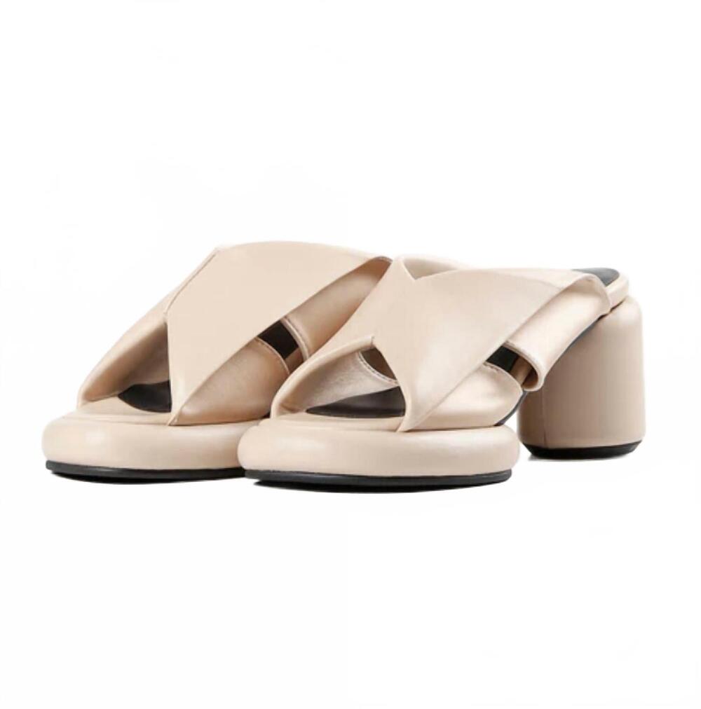 NEW ALL BLACK women's mod collar mules in pink/tan